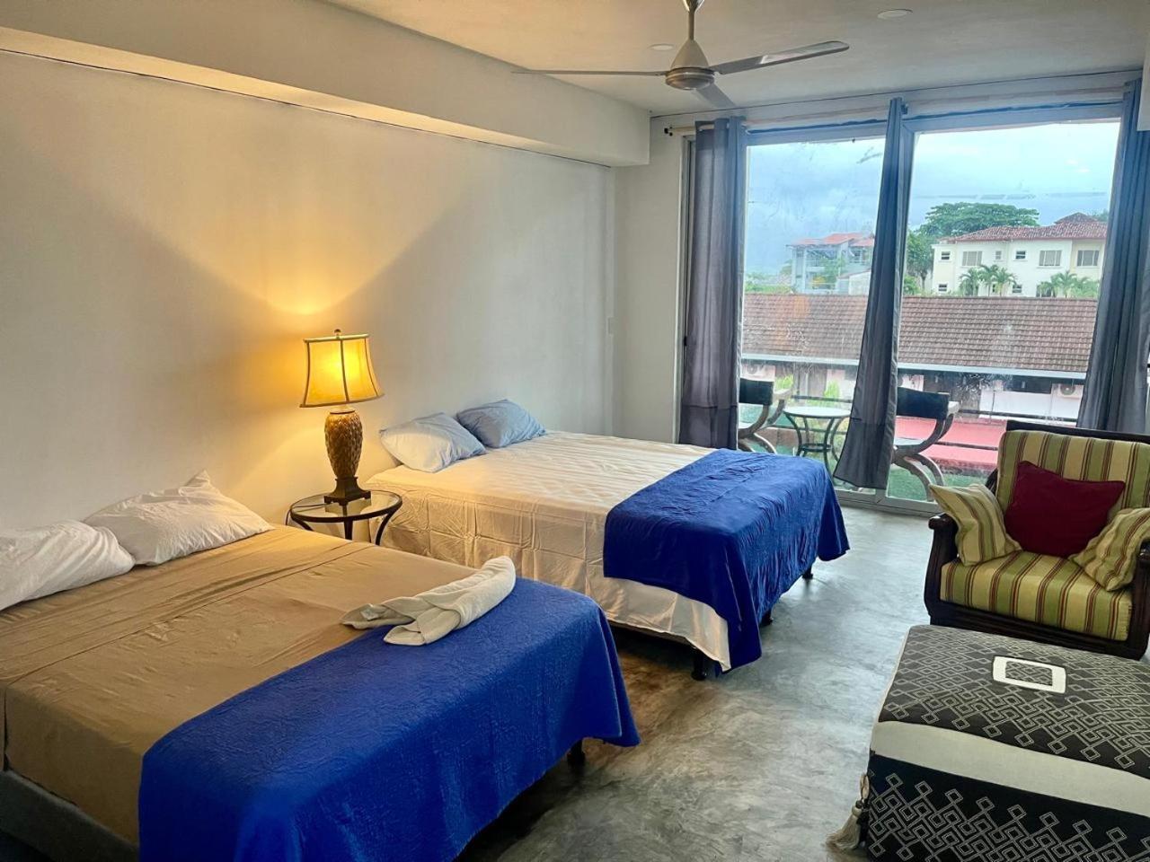 Beach Lofts And Surf Jaco Bagian luar foto